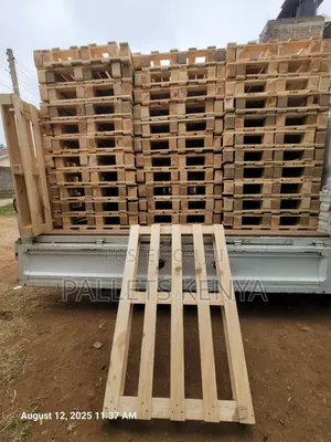 Wooden Pallets: Brand New