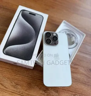 Apple iPhone 15 Pro Max 256 GB Gray