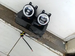 3.5 Inch Fog Lights Universal Fit With Indicator Durable Design
