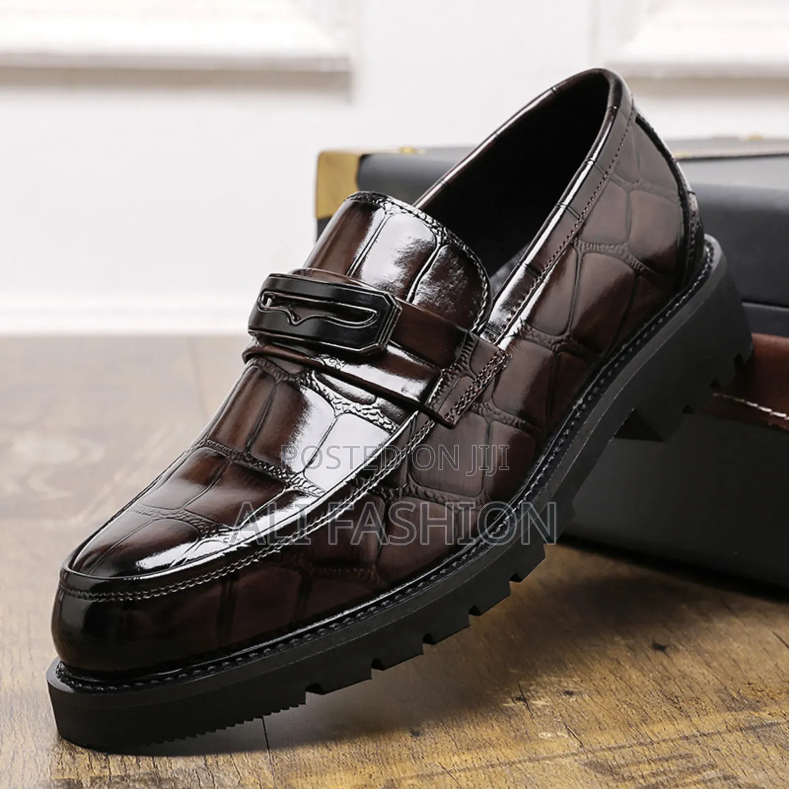 Slip on Men