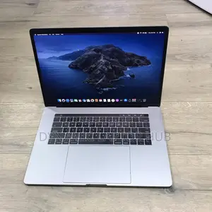 Laptop Apple MacBook Pro 2016 16GB Intel Core I7 SSD 512GB