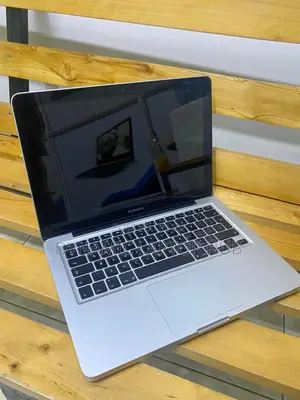 Laptop Apple MacBook Pro 2012 8GB Intel Core I5 SSD 256GB
