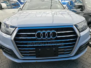 Audi Q7 2019 White