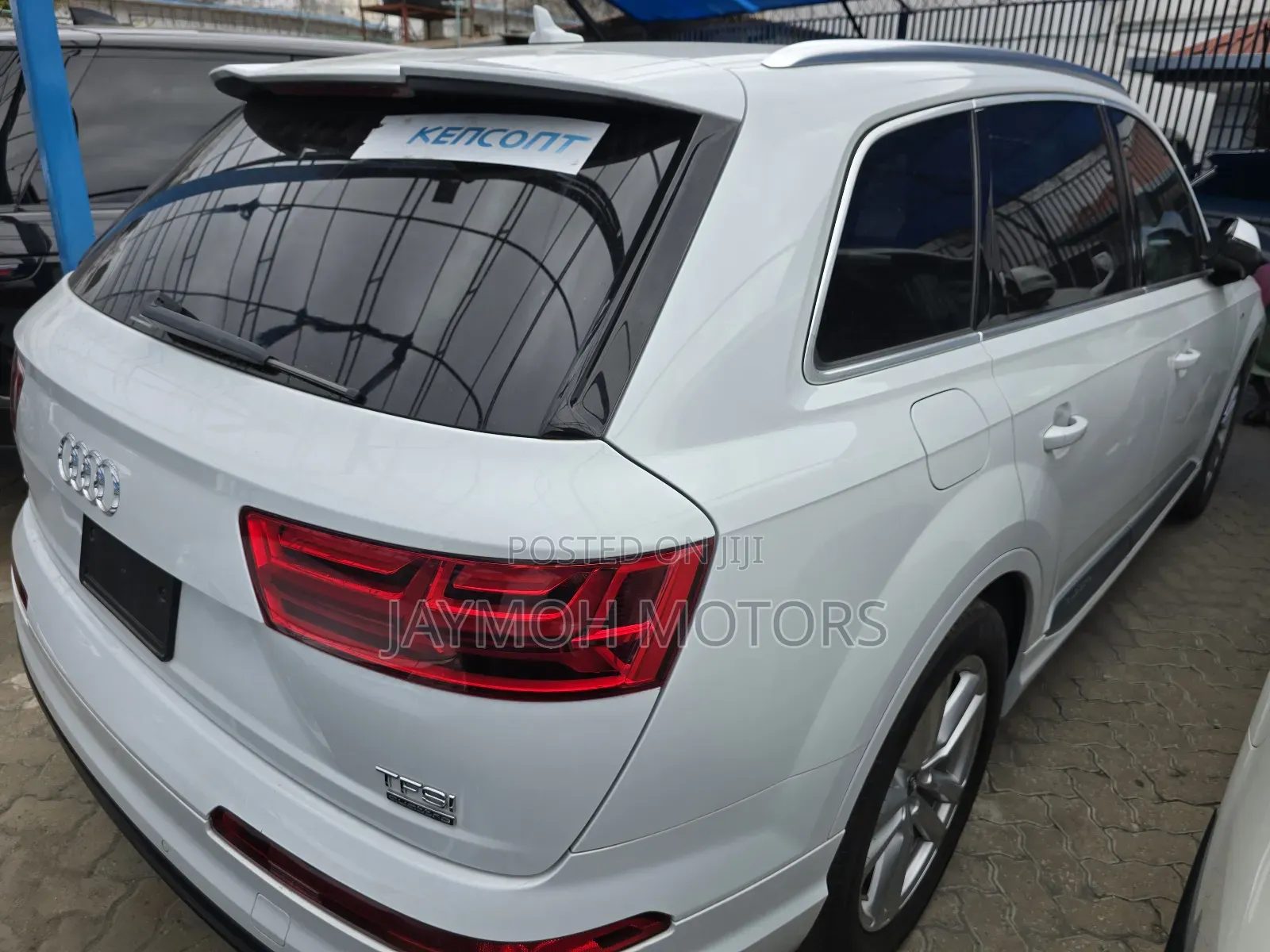 Audi Q7 2019 White