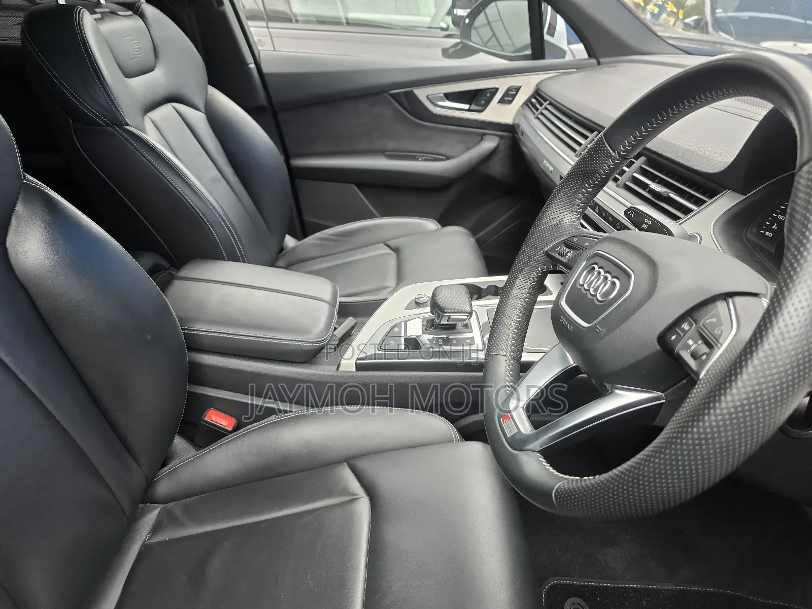 Audi Q7 2019 White