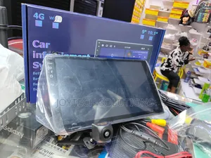 10.1 Inch Touchscreen Car Stereo With Wireless Carplay Android Screen.