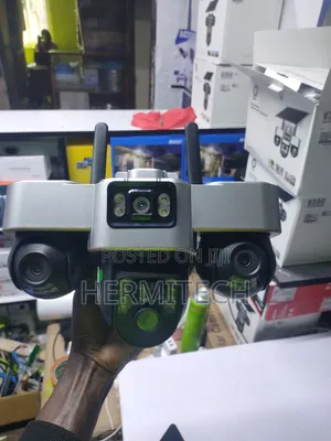 Tripple Lens With 3ptz Solar PTZ CCTV Surveillance Camera 3 in 1