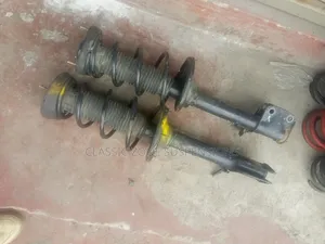 Subaru Forester Sg5 Front Shocks.
