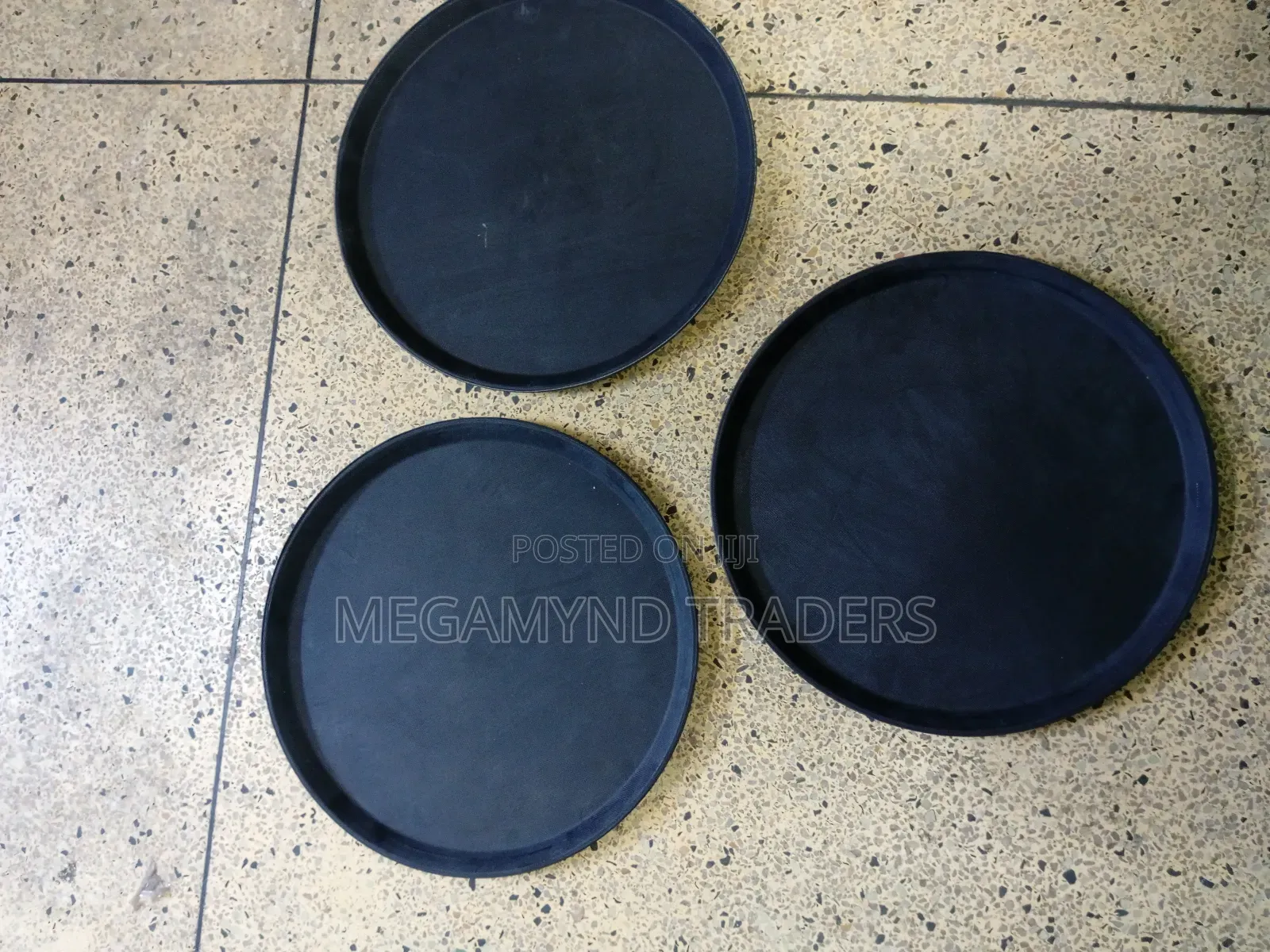Non Slip Serving Tray Size 35cm / Restaurant Club Tray