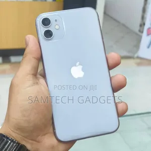 Apple iPhone 11 128 GB Silver