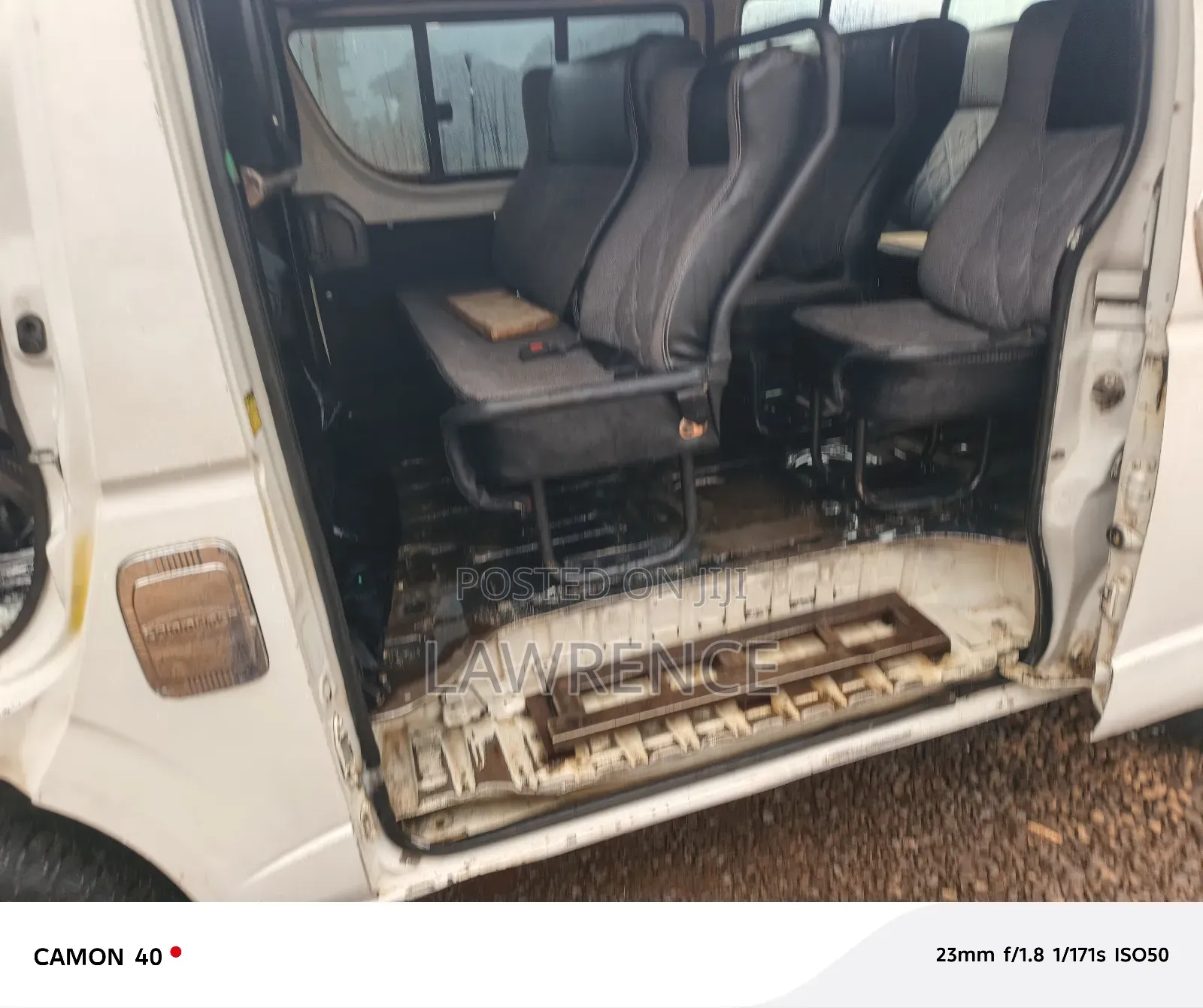 Toyota HiAce 2010 White