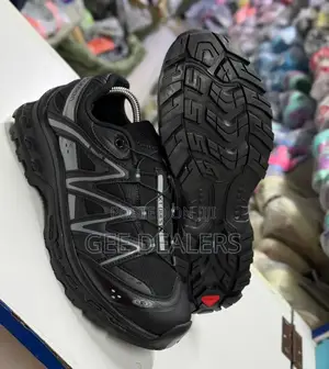 Salomon Casual Sneakers/Hiking Shoes, Salomon Xt,Size 40 -44