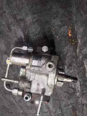 Toyota Hiace (7l New Model ) Fuel Injector Pump