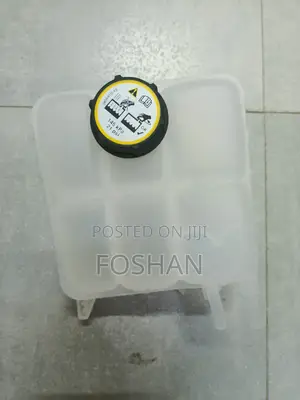 Axela Coolant Bottle/Expansion Tank