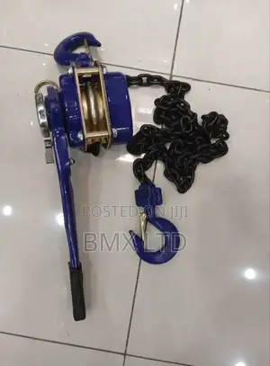 Durable Manual Lever Chain Hoist With Secure Safety Hook System