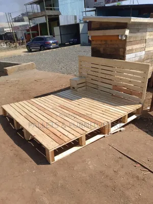 Pallet Bed Simple $45