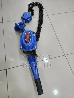 Heavy Duty Manual Chain Hoist With Compact Ratchet Lever Design