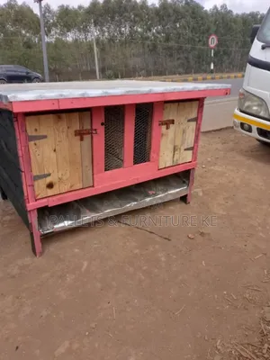 Self-cleaning Rabbit House 🏠🏡