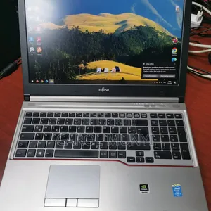 Laptop Fujitsu Celsius H720 16GB Intel Core I7 SSD 256GB