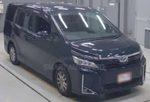 Toyota Voxy 2018 Blue