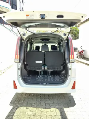 Toyota Noah 2019 Pearl