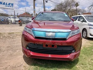 Toyota Harrier 2.0 4WD 2018 Red
