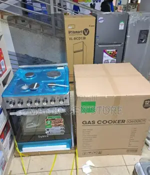 Silver Syinix 50by55 Cooker. Electric Oven