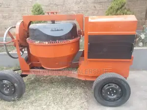 Titan Concrete Mixer 500l