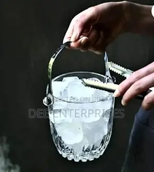 Ice Cube Bucket With Handle