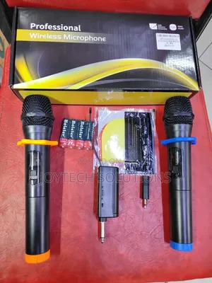 Wireless Microphones, Dual Handheld Dynamic Rechargeable Receiver |