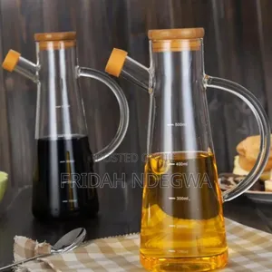 Glass Oil/Vinegar Jar With Bamboo Lid