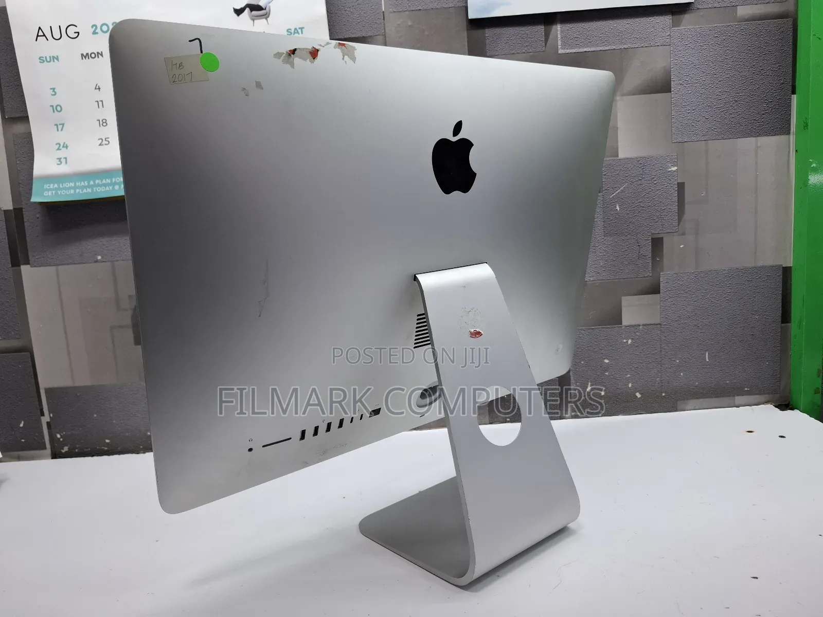 Desktop Computer Apple iMac 8GB Intel Core i5 HDD 1T