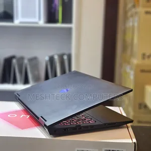 Laptop HP Omen 17 16GB Intel Core I7 SSD 1T
