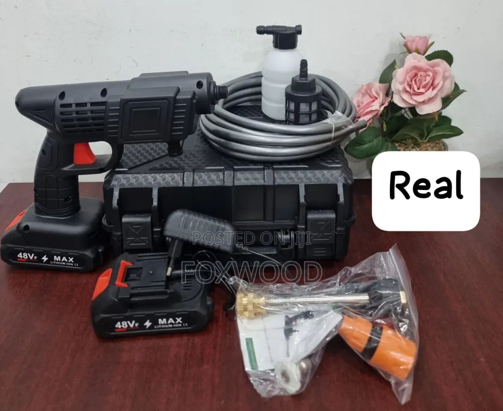 Portable High Power 2 Nozzle Cordless Car Wash Machine(2 Batteries )
