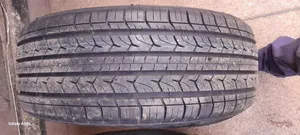 285/65r17 Centara