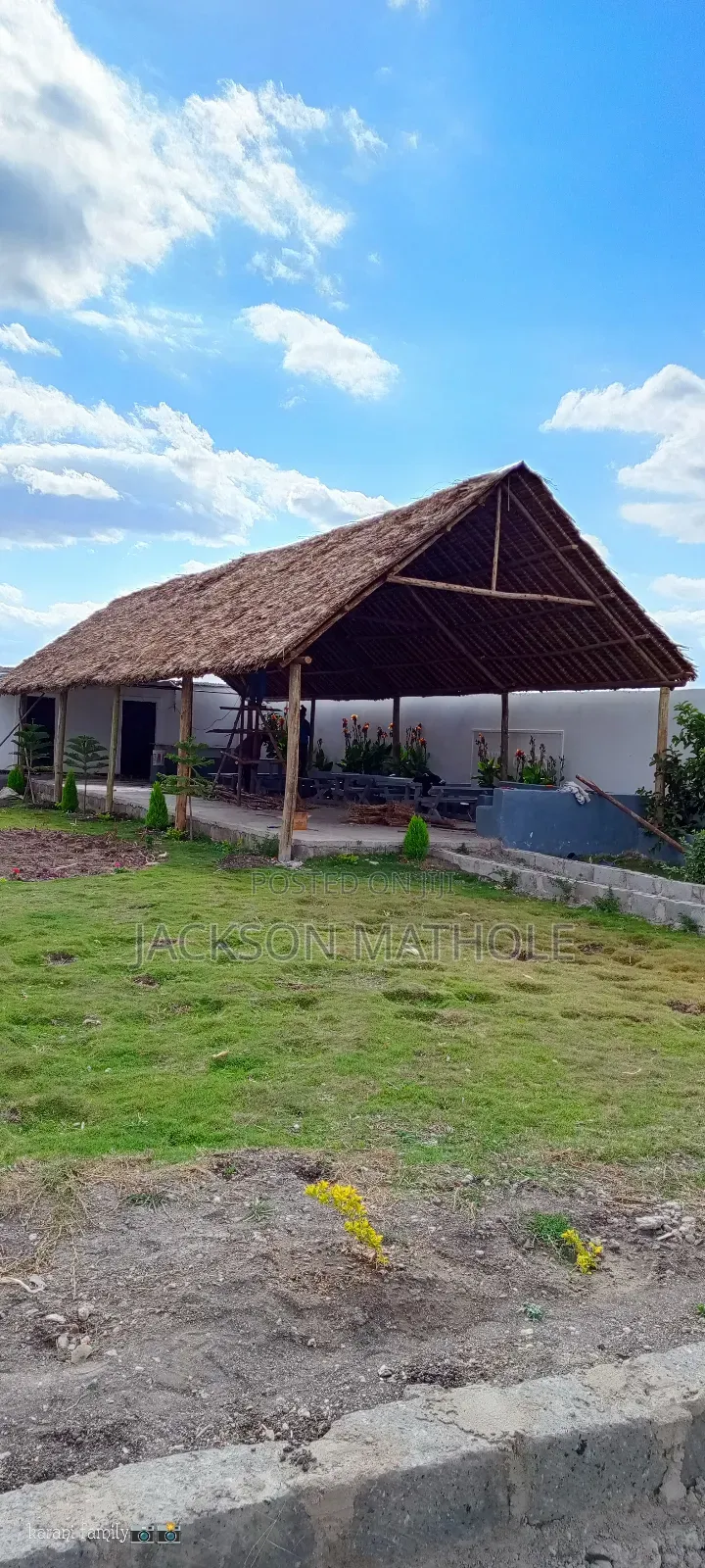 Makuti Installation