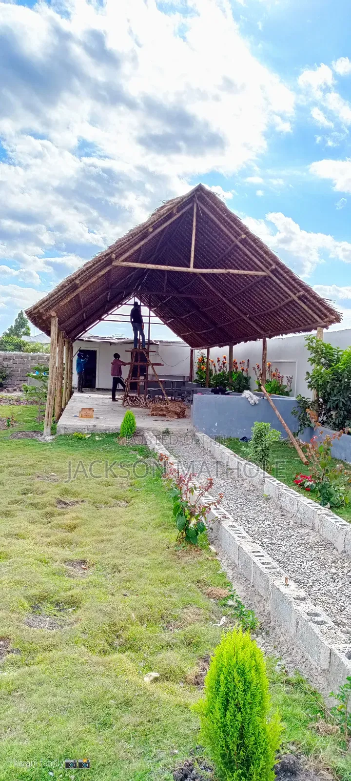Makuti Installation