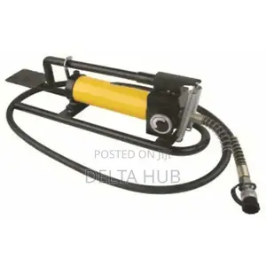 Cp-700d Manual Portable Hydraulic Pump Crimping Tool- High Quality