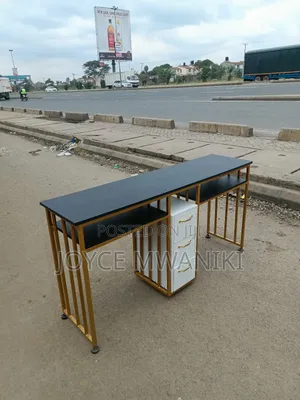 Manicure Double Table, Black and White, 4 Seater 