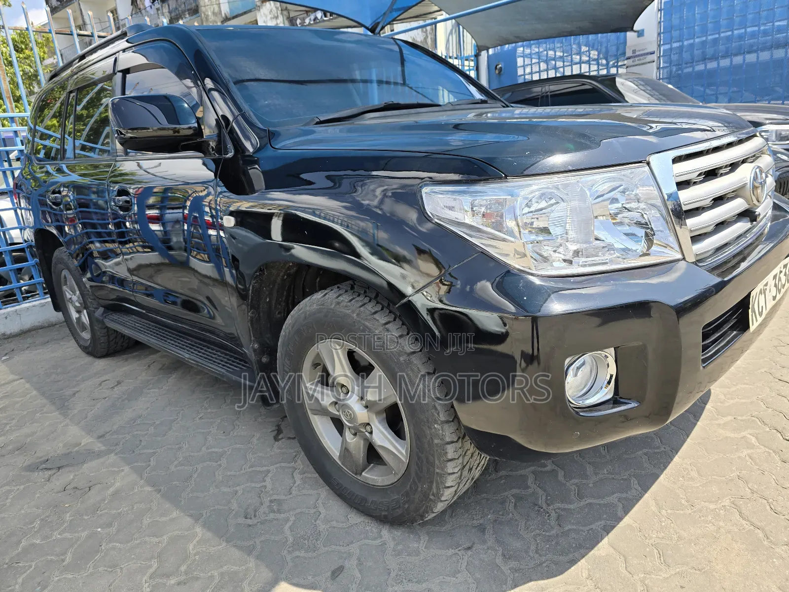 Toyota Land Cruiser 2012 Black