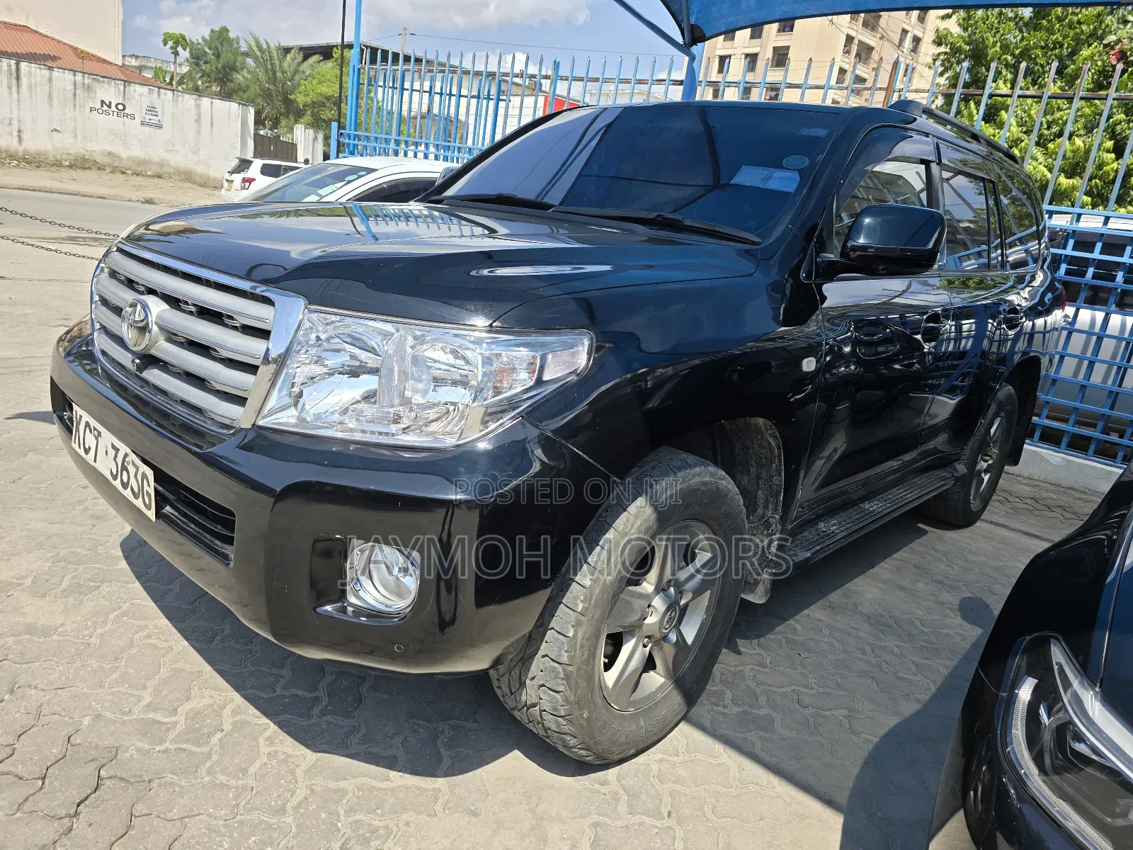 Toyota Land Cruiser 2012 Black