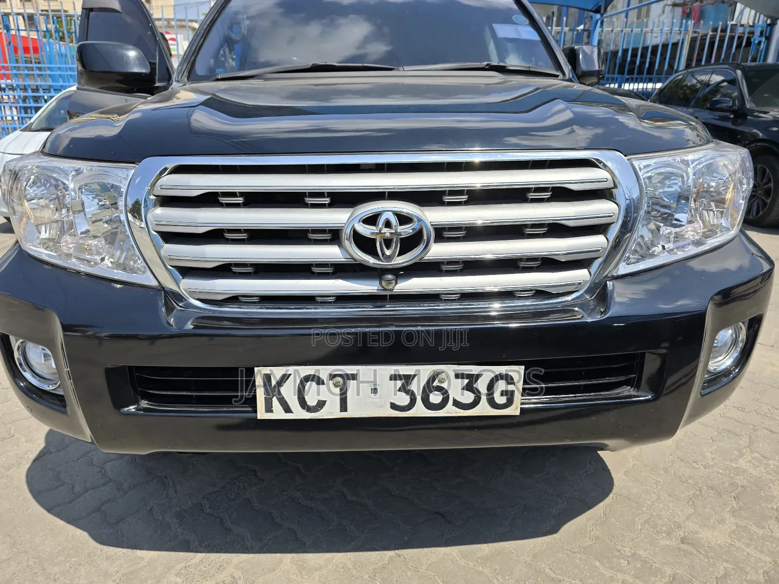 Toyota Land Cruiser 2012 Black