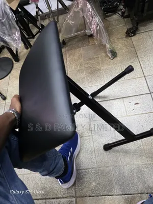 Explorer Keyboard Bench