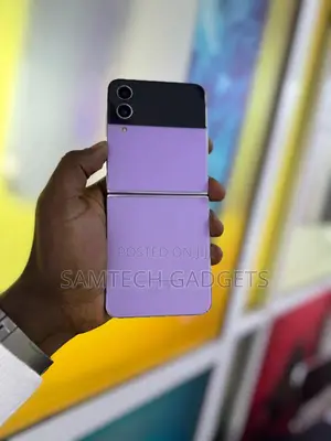 Samsung Galaxy Z Flip4 256 GB Purple