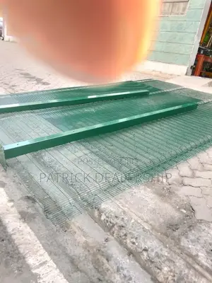 Anti-Climb Mesh Fence
