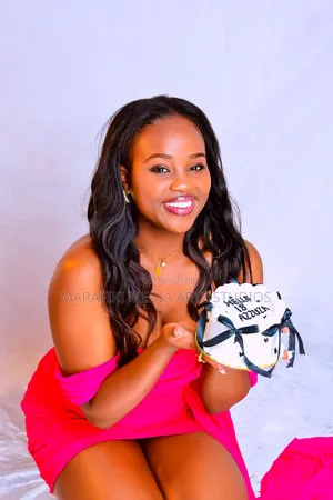 Professional Birthday Cake Styling Photoshoot/Studio Session/Kasarani