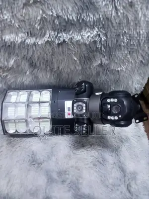 New 4g Tripple Lens Camera Solar Lights With Night Vision