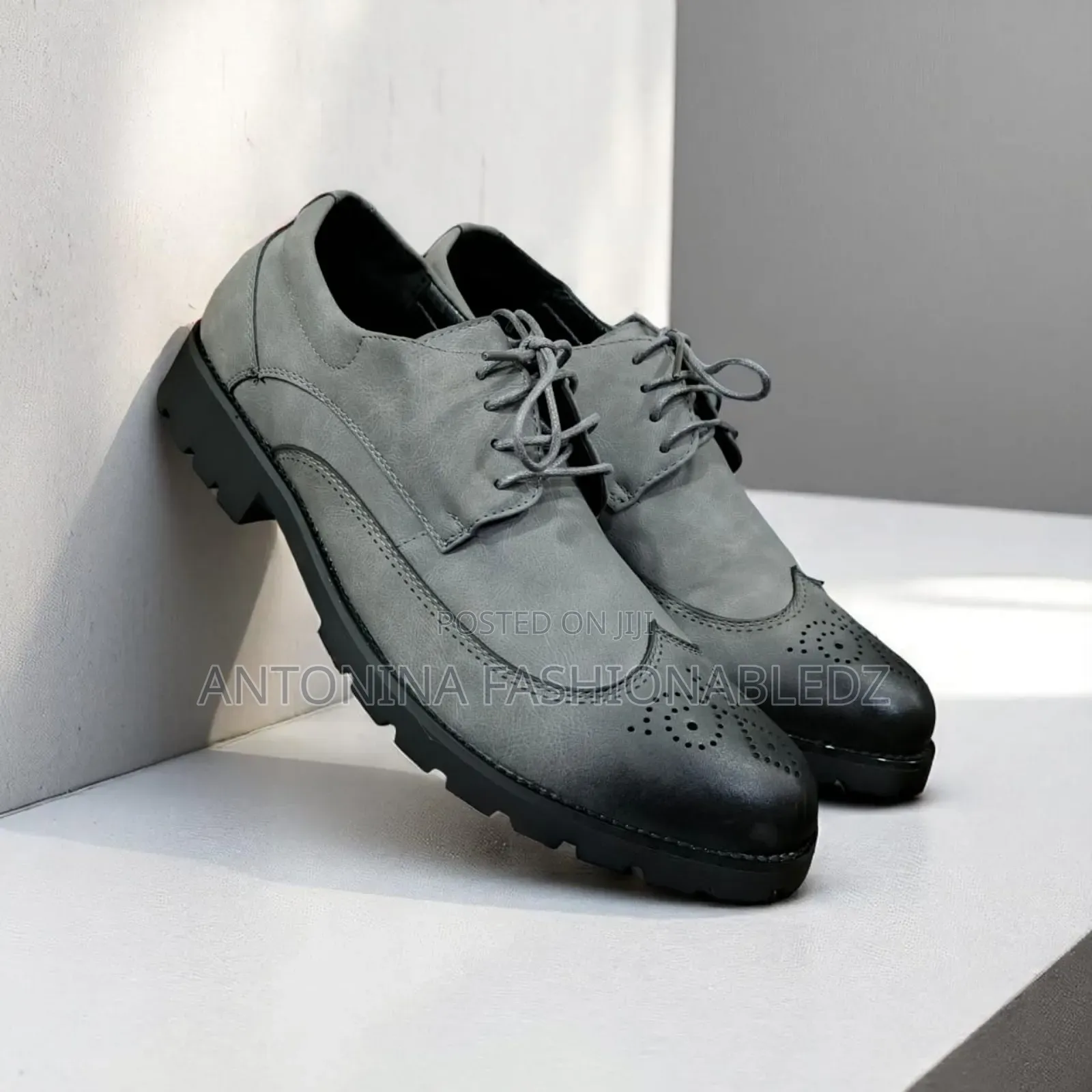 Men Nice Shoes Size 40 -45
