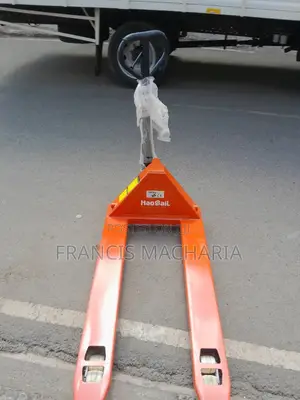 3000kg Hand Pallet Stacker