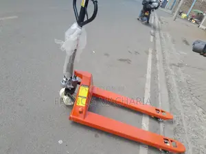Hand Pallet Stacker